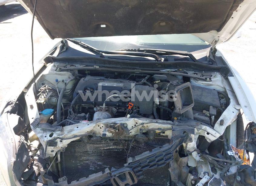 Photo 10 of 2013 Honda Accord EX (VIN 1HGCT1B71DA005228)