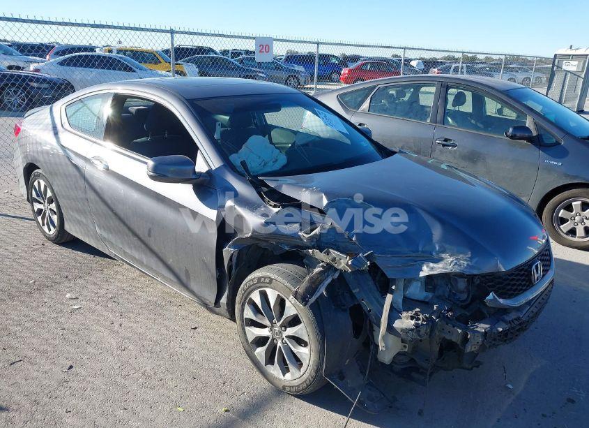2013 Honda Accord EX (VIN 1HGCT1B71DA018433) main photo