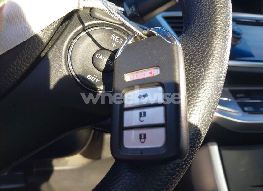 Photo 11 of 2013 Honda Accord EX (VIN 1HGCT1B71DA018433)