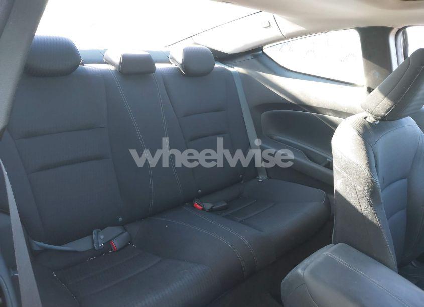 Photo 8 of 2013 Honda Accord EX (VIN 1HGCT1B71DA018433)