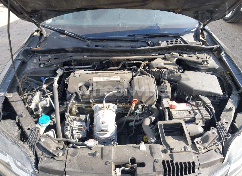 Photo 10 of 2015 Honda Accord EX (VIN 1HGCT1B71FA006611)