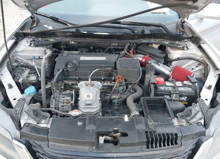 Photo 10 of 2015 Honda Accord EX (VIN 1HGCT1B71FA009184)