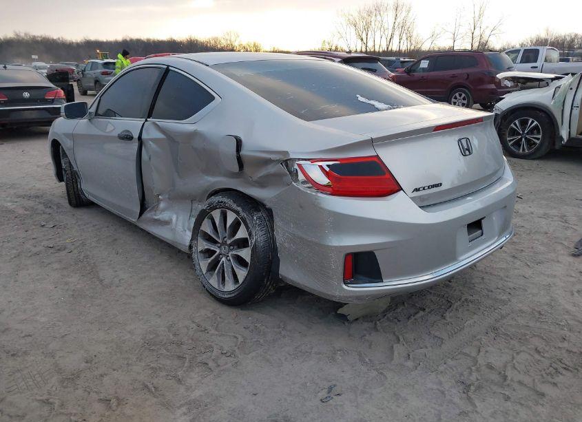 Photo 3 of 2015 Honda Accord EX (VIN 1HGCT1B71FA009184)