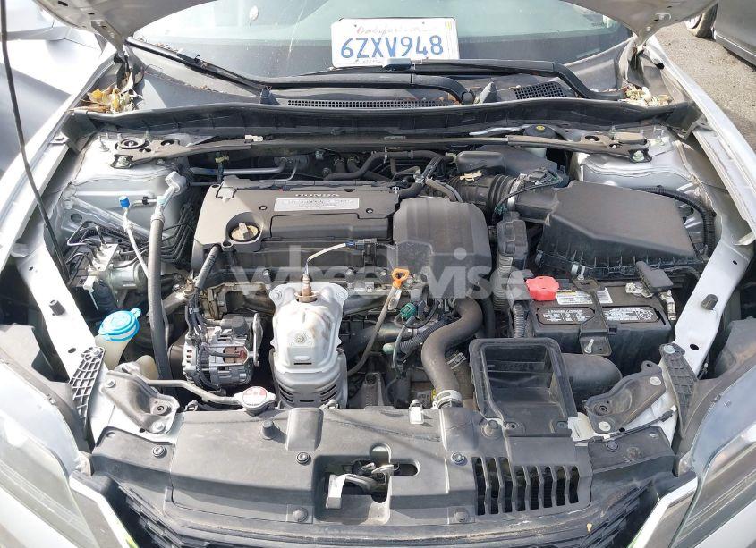 Photo 10 of 2013 Honda Accord EX (VIN 1HGCT1B72DA008395)