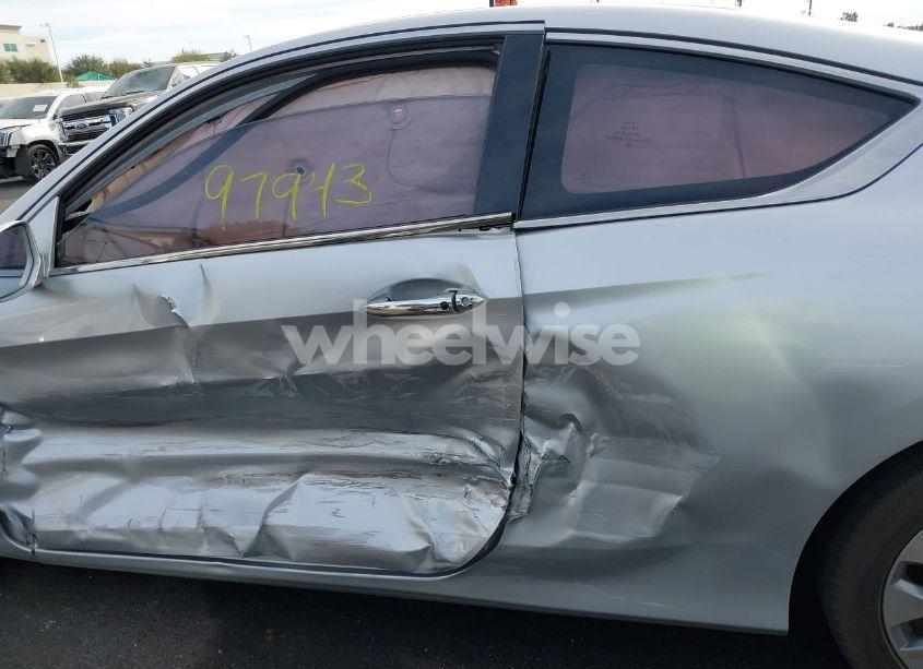 Photo 14 of 2013 Honda Accord EX (VIN 1HGCT1B72DA008395)