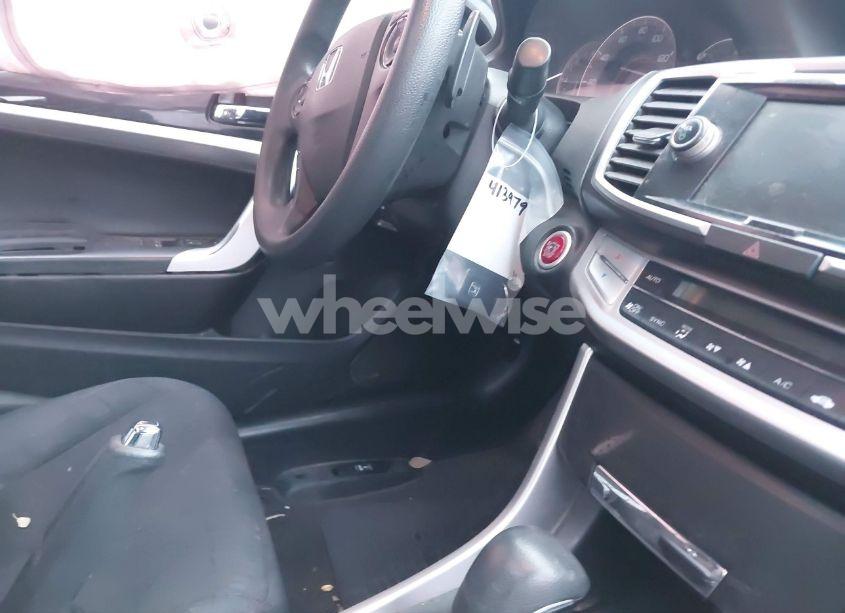 Photo 18 of 2013 Honda Accord EX (VIN 1HGCT1B72DA008395)