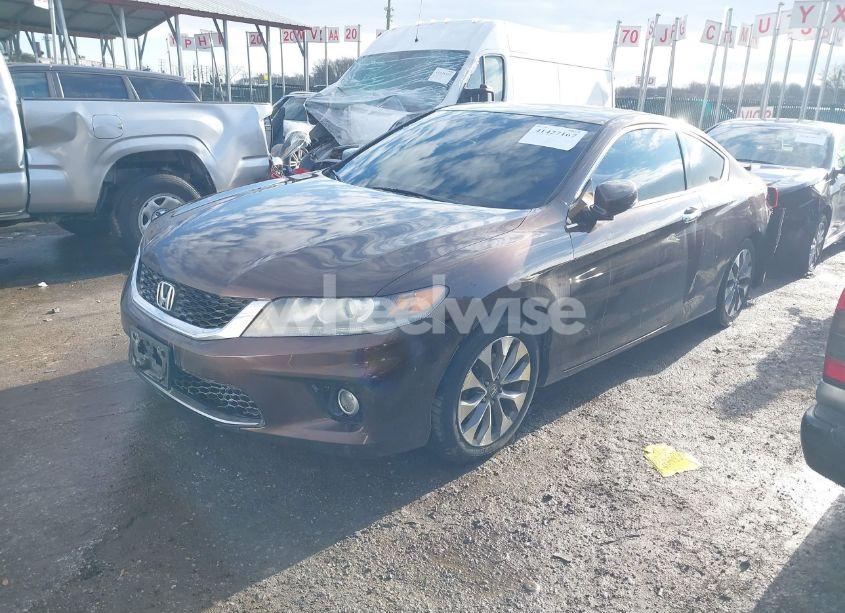 Photo 2 of 2013 Honda Accord EX (VIN 1HGCT1B73DA009183)