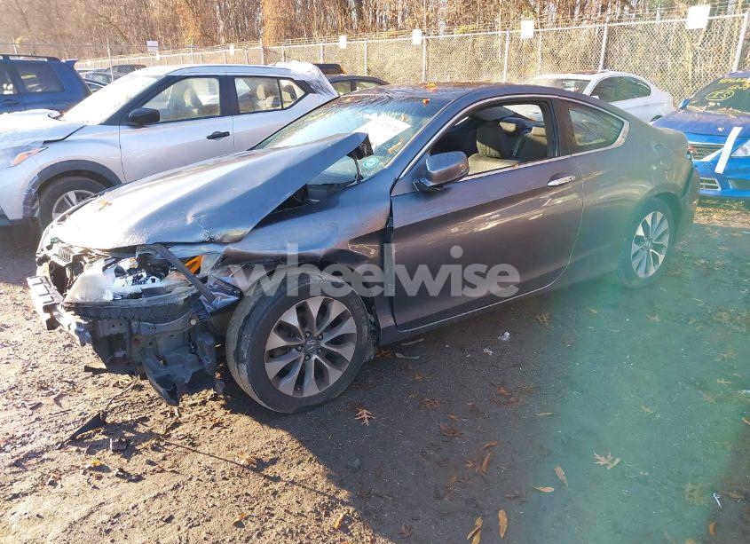 Photo 2 of 2013 Honda Accord EX (VIN 1HGCT1B73DA018448)