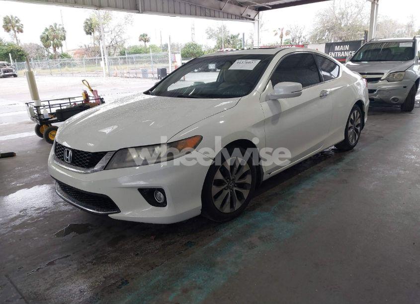 Photo 2 of 2014 Honda Accord EX (VIN 1HGCT1B73EA007841)