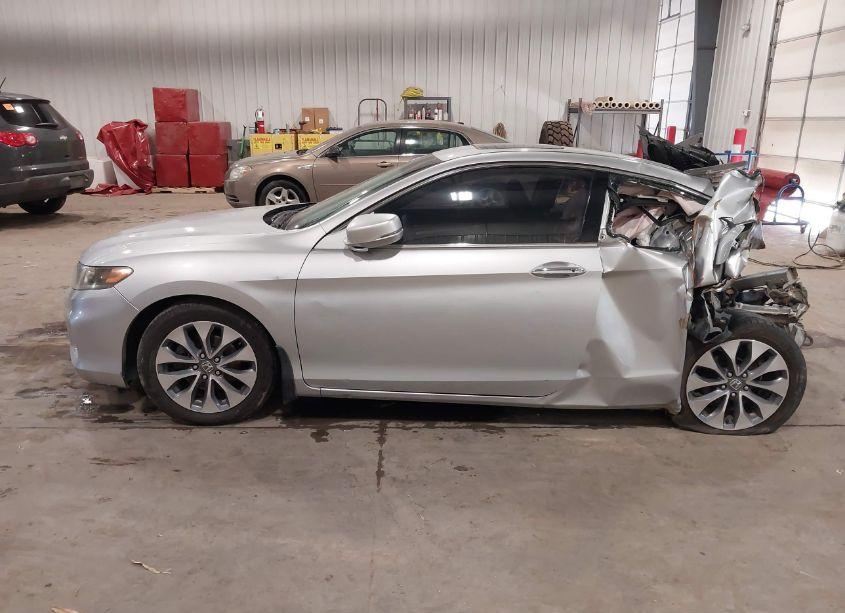 Photo 14 of 2013 Honda Accord EX (VIN 1HGCT1B74DA000153)