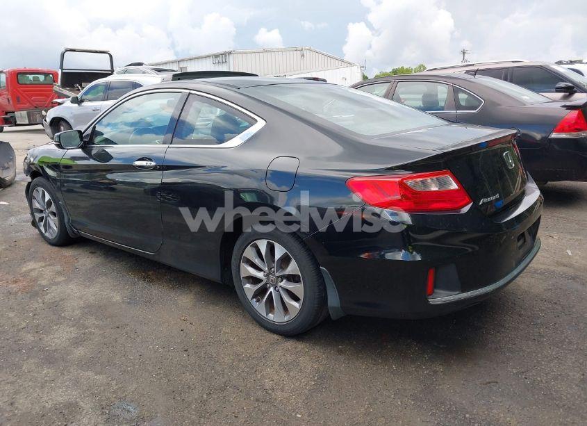 Photo 3 of 2013 Honda Accord EX (VIN 1HGCT1B74DA013033)