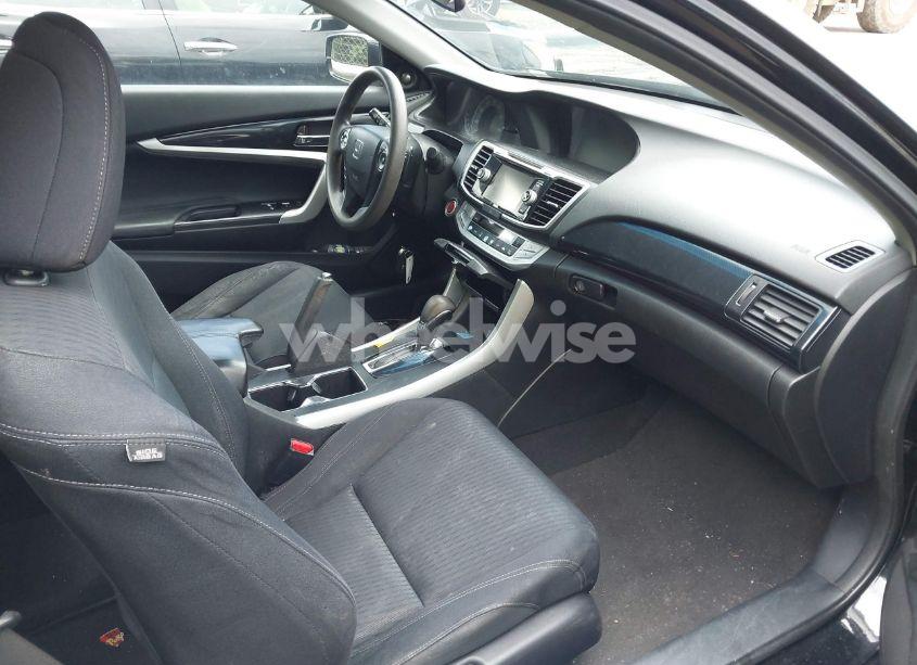 Photo 5 of 2013 Honda Accord EX (VIN 1HGCT1B74DA013033)