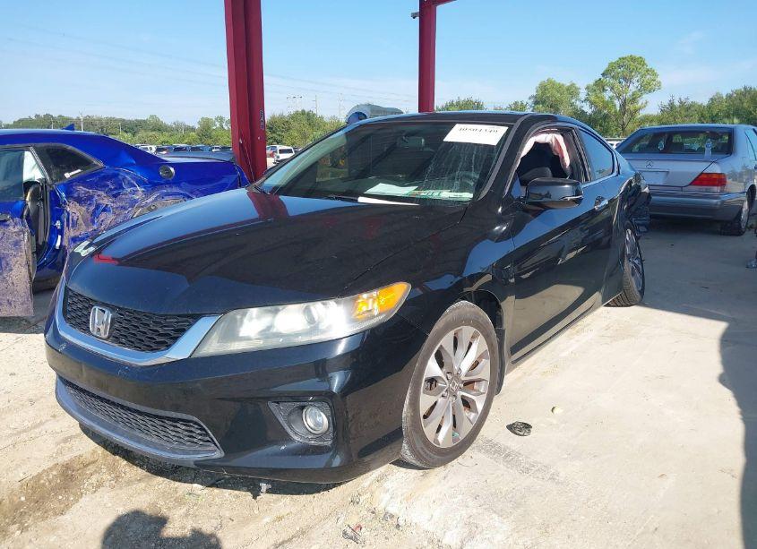 Photo 2 of 2014 Honda Accord EX (VIN 1HGCT1B74EA014037)