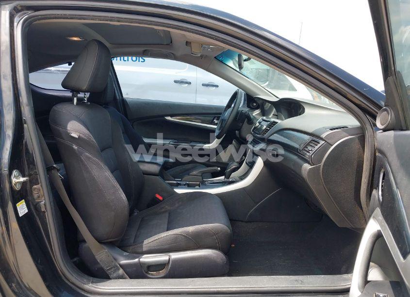 Photo 5 of 2015 Honda Accord EX (VIN 1HGCT1B75FA009754)