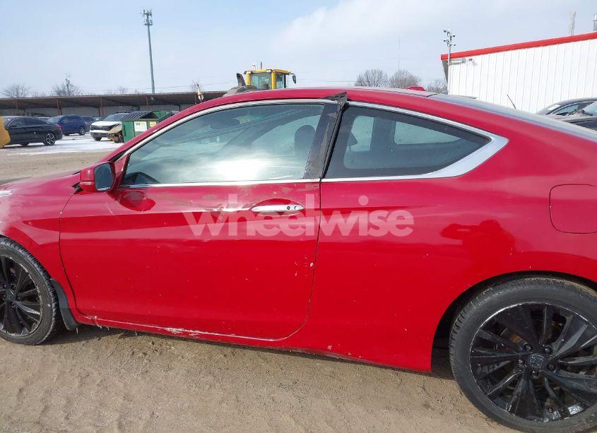 Photo 14 of 2017 Honda Accord EX (VIN 1HGCT1B75HA000863)