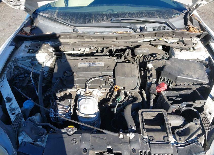 Photo 10 of 2015 Honda Accord EX (VIN 1HGCT1B76FA009083)