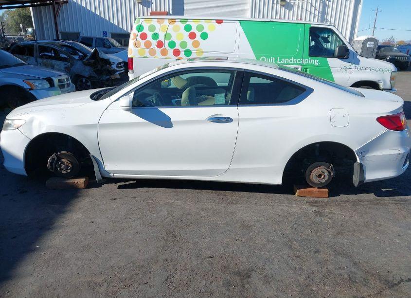 Photo 14 of 2015 Honda Accord EX (VIN 1HGCT1B76FA009083)