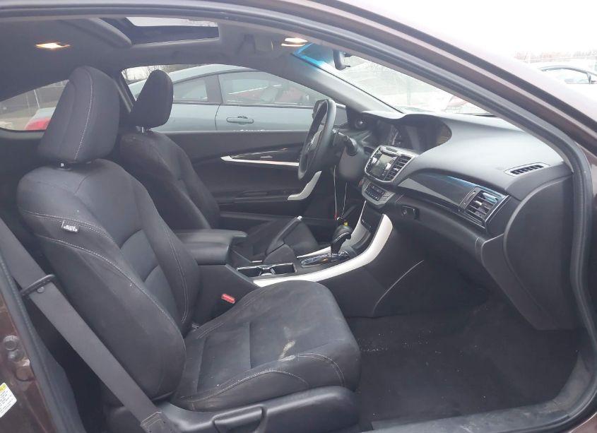 Photo 5 of 2013 Honda Accord EX (VIN 1HGCT1B78DA020695)