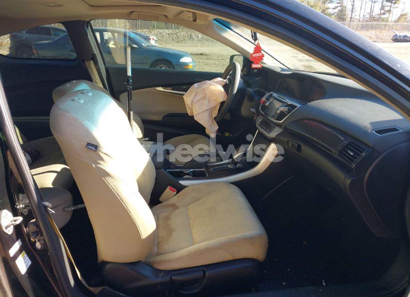 Photo 5 of 2013 Honda Accord EX (VIN 1HGCT1B79DA021581)