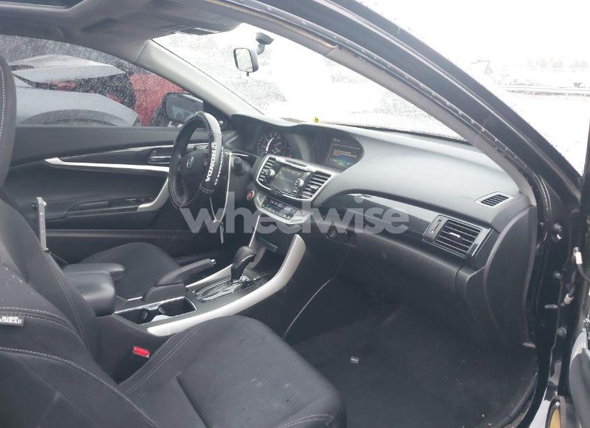 Photo 5 of 2015 Honda Accord EX (VIN 1HGCT1B79FA013435)