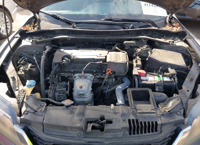 Photo 10 of 2014 Honda Accord EX (VIN 1HGCT1B7XEA009165)