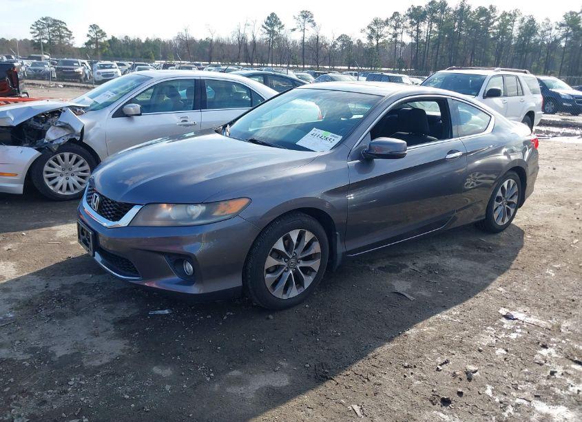 Photo 2 of 2014 Honda Accord EX (VIN 1HGCT1B7XEA009165)