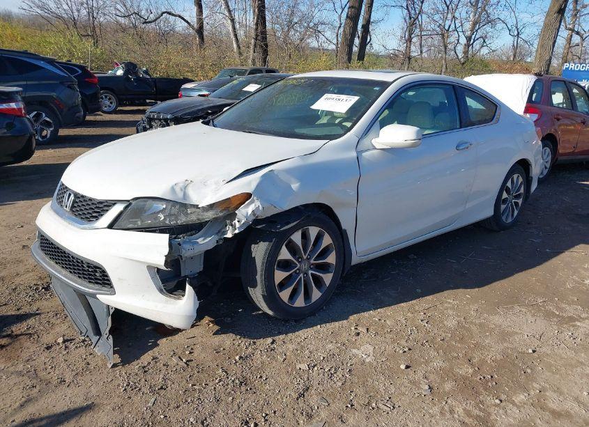 Photo 2 of 2013 Honda Accord EX-L (VIN 1HGCT1B80DA025091)