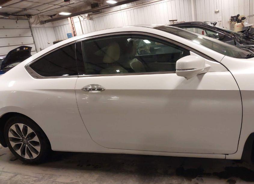 Photo 12 of 2015 Honda Accord EX-L (VIN 1HGCT1B80FA008617)