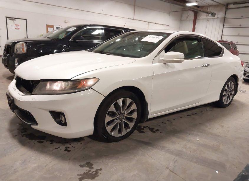 Photo 2 of 2015 Honda Accord EX-L (VIN 1HGCT1B80FA008617)