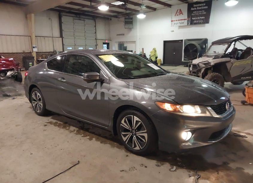 2015 Honda Accord EX-L (VIN 1HGCT1B80FA009556) main photo