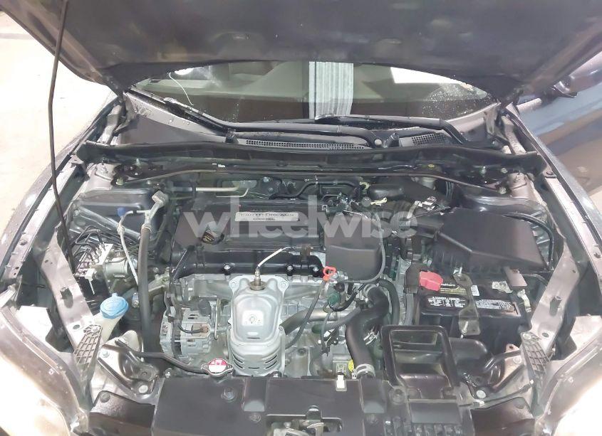 Photo 10 of 2015 Honda Accord EX-L (VIN 1HGCT1B80FA009556)
