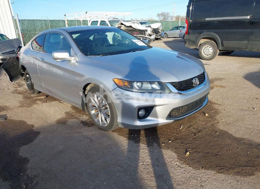 2013 Honda Accord EX-L (VIN 1HGCT1B81DA017923) main photo