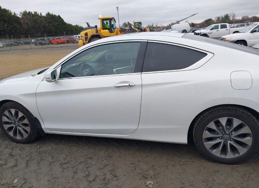 Photo 14 of 2014 Honda Accord EX-L (VIN 1HGCT1B81EA000301)