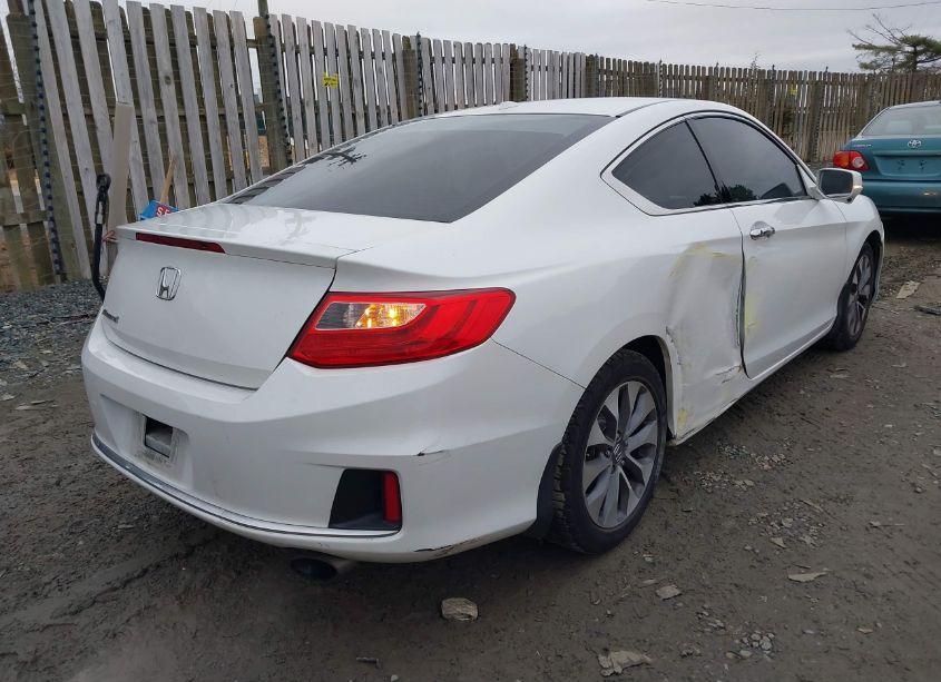 Photo 4 of 2014 Honda Accord EX-L (VIN 1HGCT1B81EA000301)