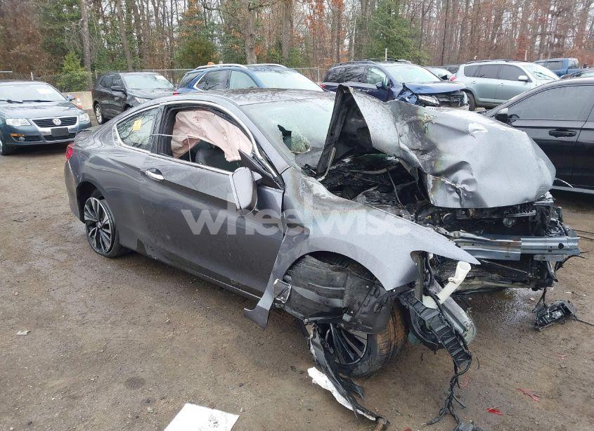 2017 Honda Accord EX-L (VIN 1HGCT1B81HA003851) main photo