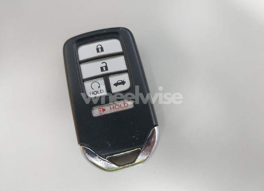 Photo 11 of 2017 Honda Accord EX-L (VIN 1HGCT1B81HA003851)