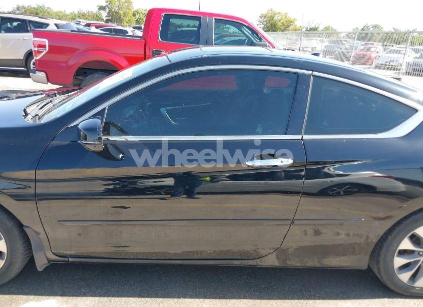 Photo 14 of 2013 Honda Accord EX-L (VIN 1HGCT1B82DA017106)