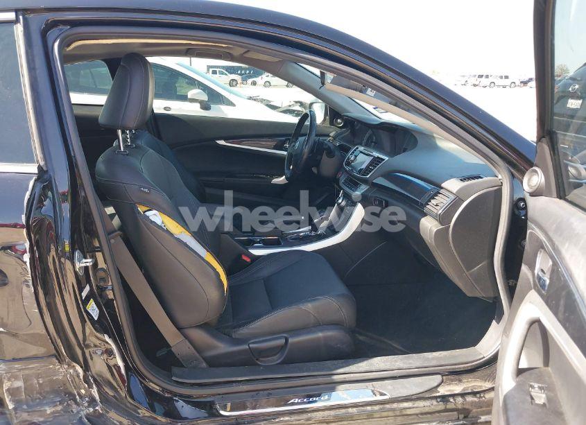 Photo 5 of 2013 Honda Accord EX-L (VIN 1HGCT1B82DA017106)