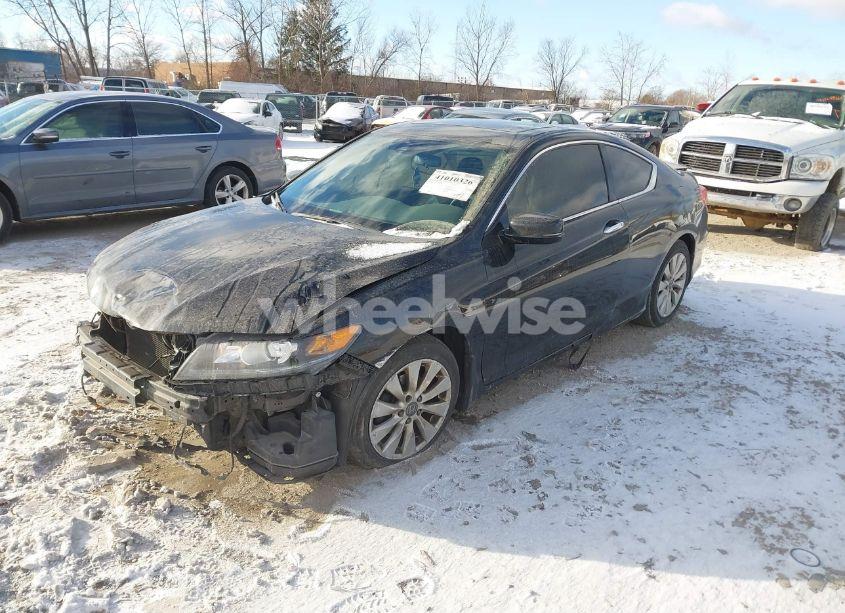 Photo 2 of 2014 Honda Accord EX-L (VIN 1HGCT1B82EA008682)