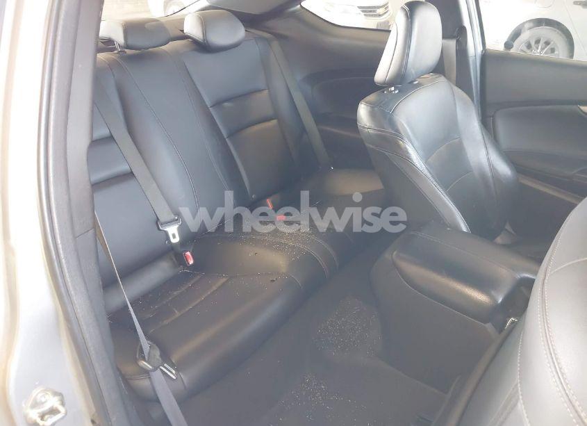 Photo 8 of 2016 Honda Accord EX-L (VIN 1HGCT1B82GA003971)