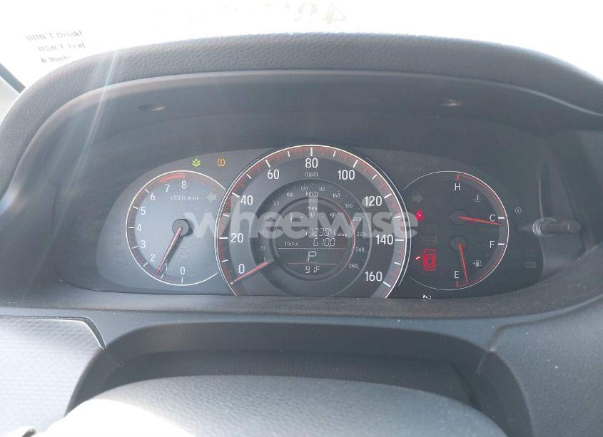 Photo 15 of 2016 Honda Accord EX-L (VIN 1HGCT1B82GA008619)