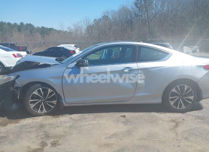 Photo 18 of 2016 Honda Accord EX-L (VIN 1HGCT1B82GA013254)