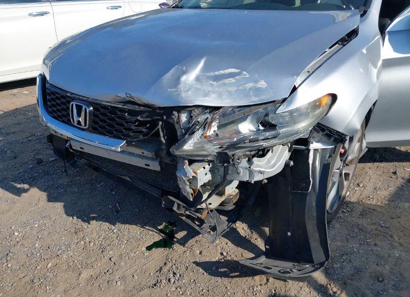 Photo 6 of 2013 Honda Accord EX-L (VIN 1HGCT1B83DA004705)