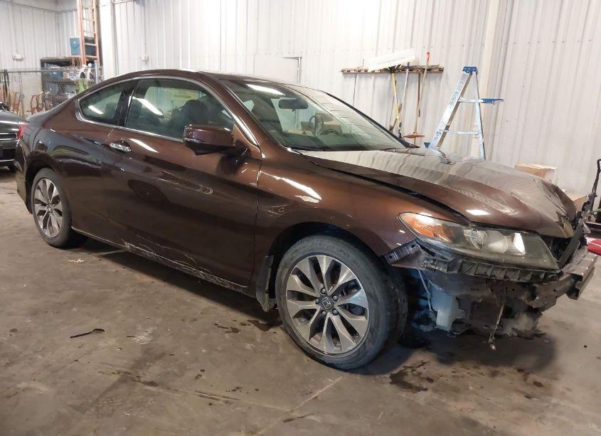 2013 Honda Accord EX-L (VIN 1HGCT1B83DA017082) main photo