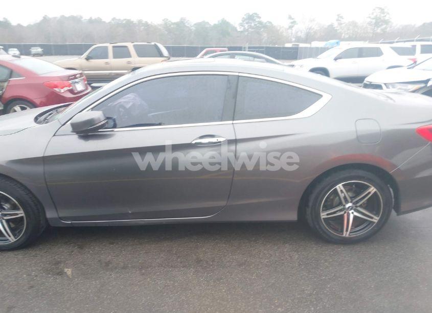 Photo 15 of 2014 Honda Accord EX-L (VIN 1HGCT1B83EA010246)