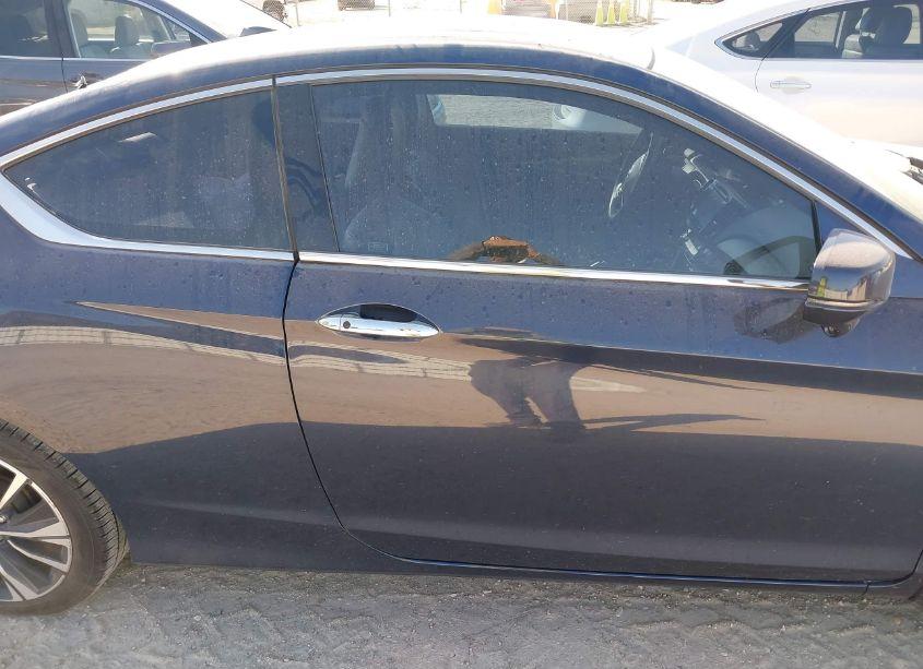 Photo 13 of 2016 Honda Accord EX-L (VIN 1HGCT1B83GA002862)