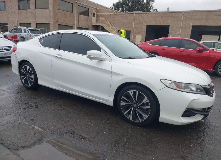 2016 Honda Accord EX-L (VIN 1HGCT1B83GA007186) main photo