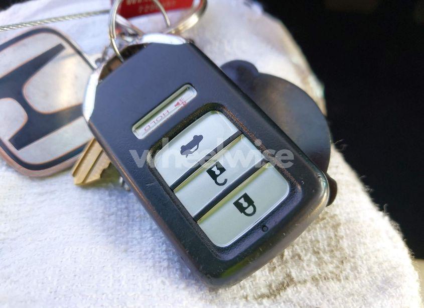 Photo 11 of 2013 Honda Accord EX-L (VIN 1HGCT1B84DA013588)