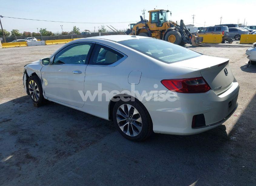Photo 3 of 2013 Honda Accord EX-L (VIN 1HGCT1B84DA013588)