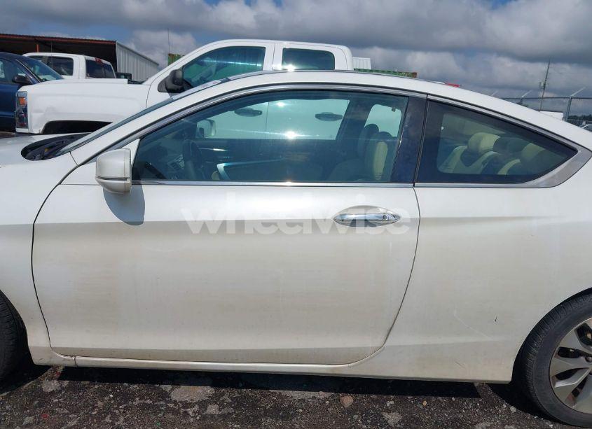 Photo 14 of 2014 Honda Accord EX-L (VIN 1HGCT1B84EA014273)